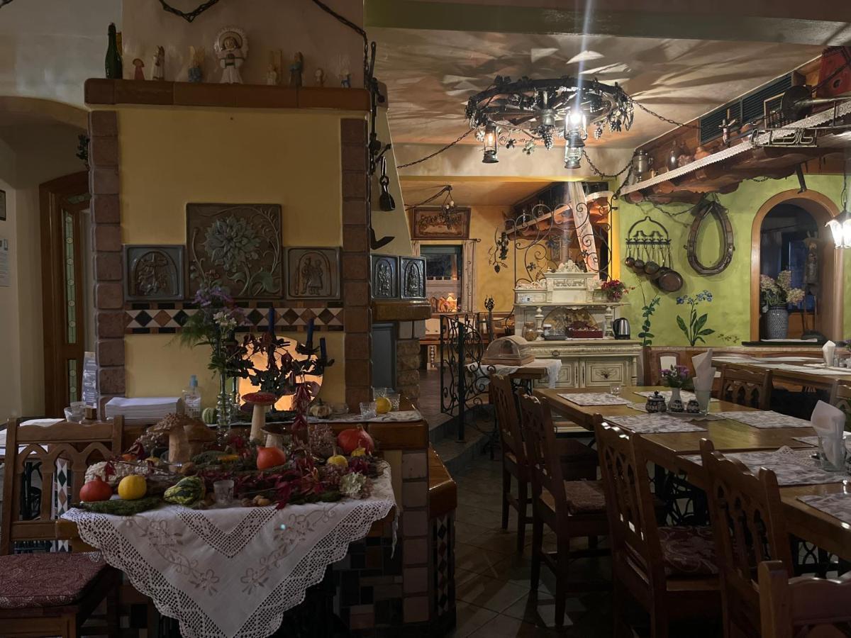Gosciniec Stara Kuznia Ξενοδοχείο Debska Kuznia Εξωτερικό φωτογραφία